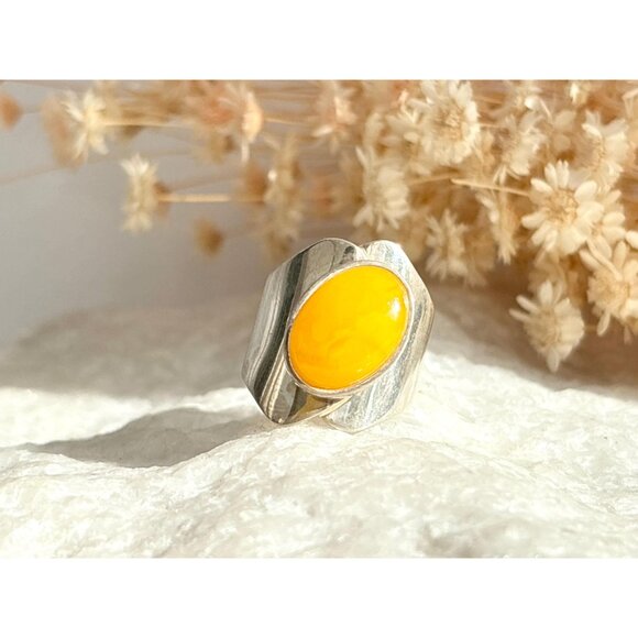 Butterscotch Natural Amber Modernist  XL 925 Sterling Silver Vintage Ring - sz 7 - Picture 9 of 11